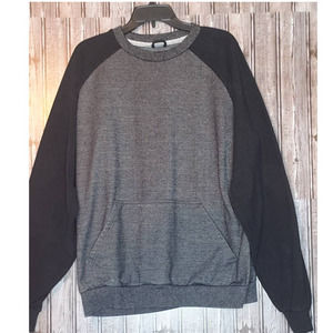 CSG - Men’s Gray & Black Sweatshirt with front pocket - 2XL